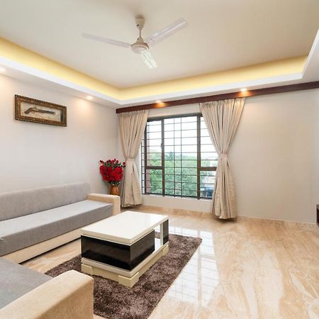 ซิกเนต สไตล์ ทาเนีย Hotel สิริกุรี ภายนอก รูปภาพ